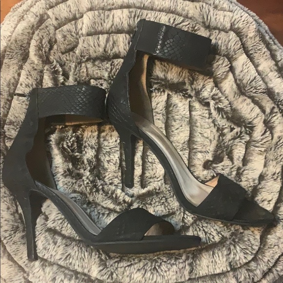 jeffrey campbell snakeskin heels